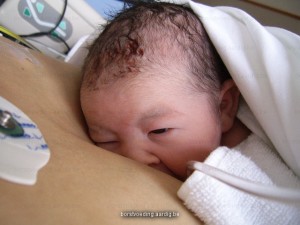 Eerste borstvoeding na keizersnede